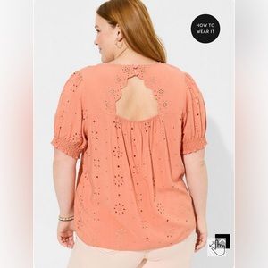 Torrid sz 4 Abbey Challis Eyelet Back Cutout Top NWT